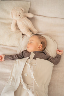 Baby schläft im CosyMe