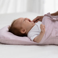 Baby schläft im CosyMe Limited